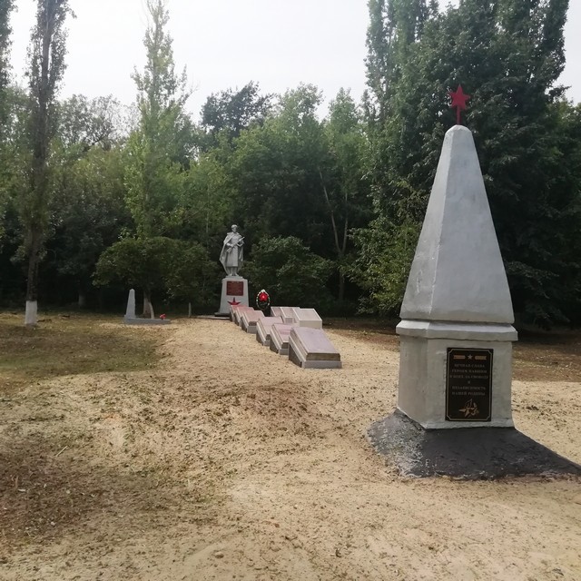 obelisk 20220822 3